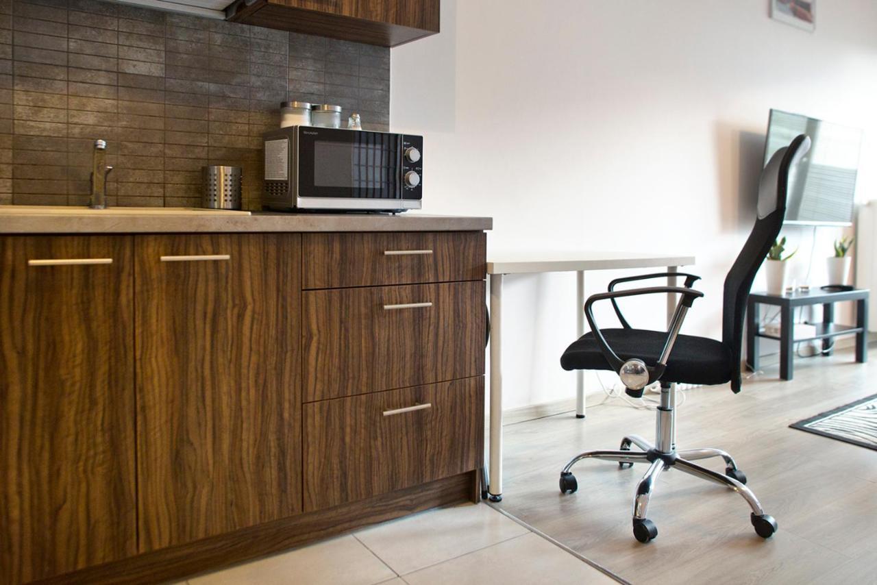 Airport Okecie Klobucka P&O Serviced Apartments Warsaw Ngoại thất bức ảnh