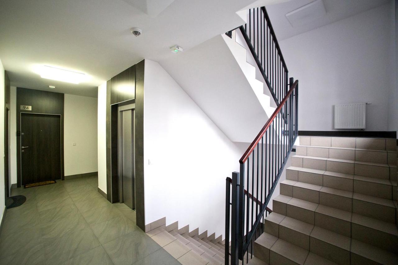 Airport Okecie Klobucka P&O Serviced Apartments Warsaw Ngoại thất bức ảnh